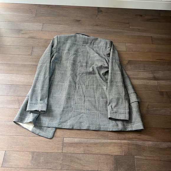 Grey plaid blazer cream lining - Picture 2 of 2